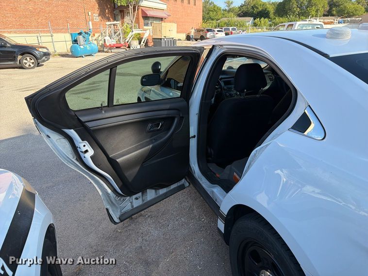 image for item FB8916 2014 Ford Taurus Police Interceptor 