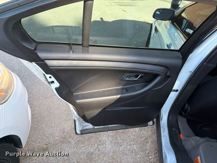 image for item FB8916 2014 Ford Taurus Police Interceptor 