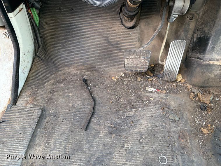 image for item FB8917 2002 International F2554 dump truck