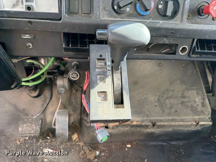 image for item FB8917 2002 International F2554 dump truck