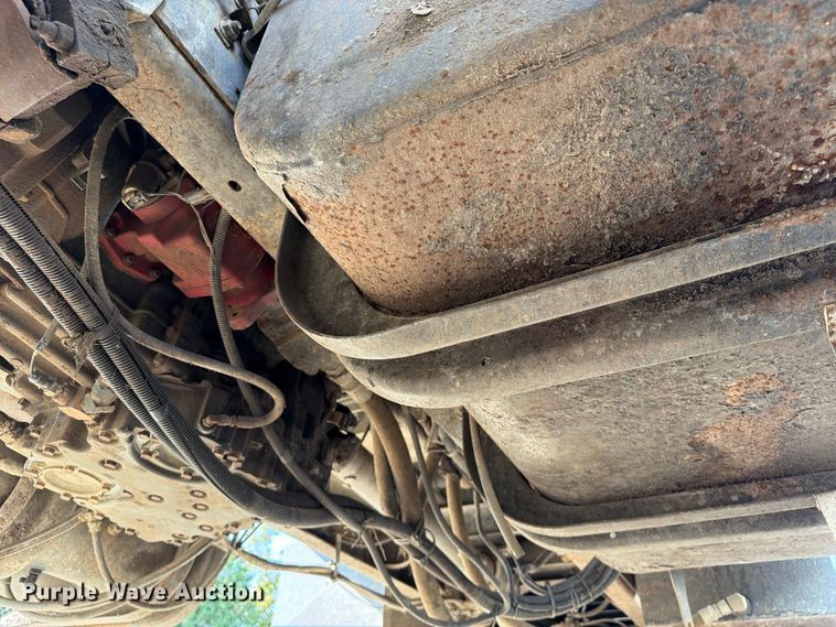 image for item FB8917 2002 International F2554 dump truck