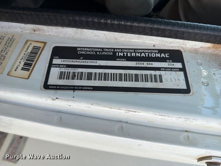image for item FB8917 2002 International F2554 dump truck