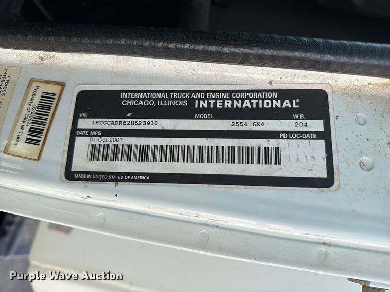 image for item FB8917 2002 International F2554 dump truck