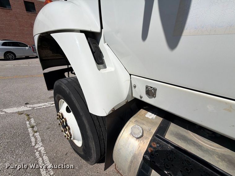 image for item FB8921 2011 International WorkStar 7400 utility / service truck