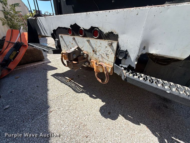 image for item FB8921 2011 International WorkStar 7400 utility / service truck