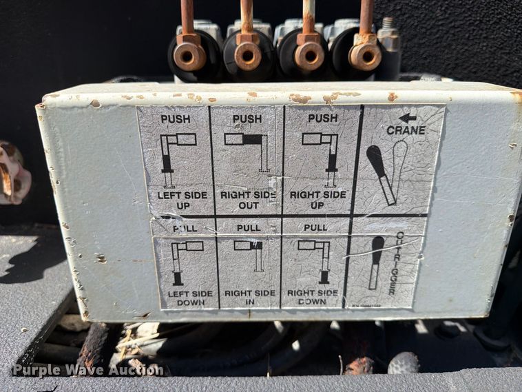image for item FB8921 2011 International WorkStar 7400 utility / service truck