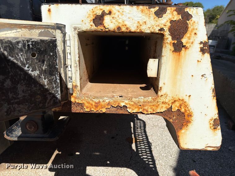 image for item FB8921 2011 International WorkStar 7400 utility / service truck