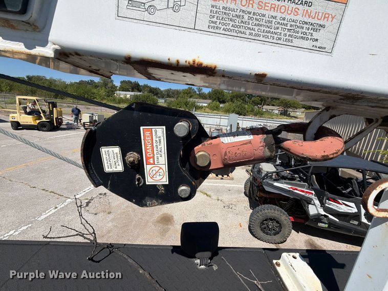 image for item FB8921 2011 International WorkStar 7400 utility / service truck