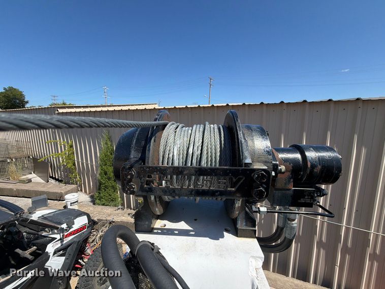 image for item FB8921 2011 International WorkStar 7400 utility / service truck