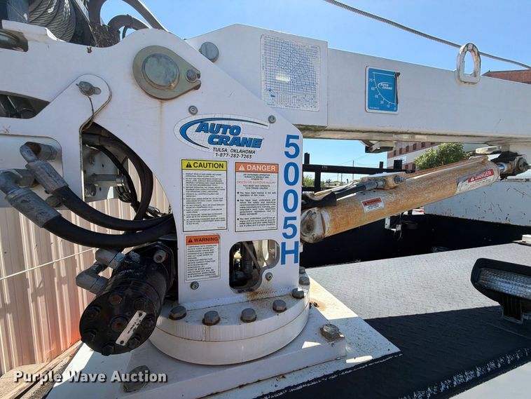 image for item FB8921 2011 International WorkStar 7400 utility / service truck