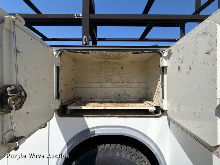 image for item FB8921 2011 International WorkStar 7400 utility / service truck