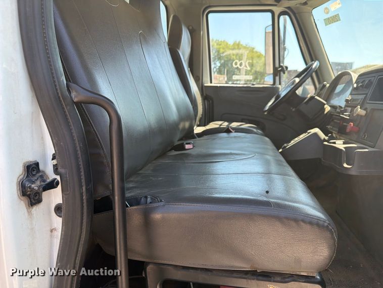 image for item FB8921 2011 International WorkStar 7400 utility / service truck