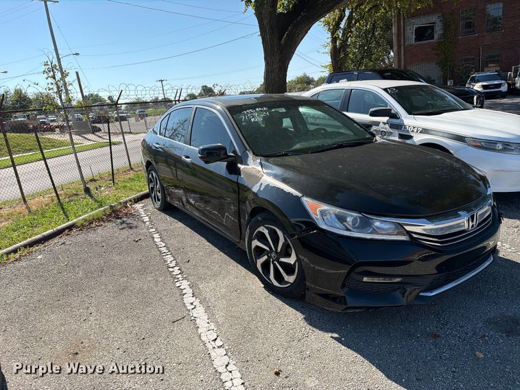 image for item FB8923 2016 Honda Accord 