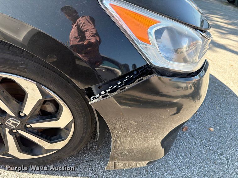 image for item FB8923 2016 Honda Accord 