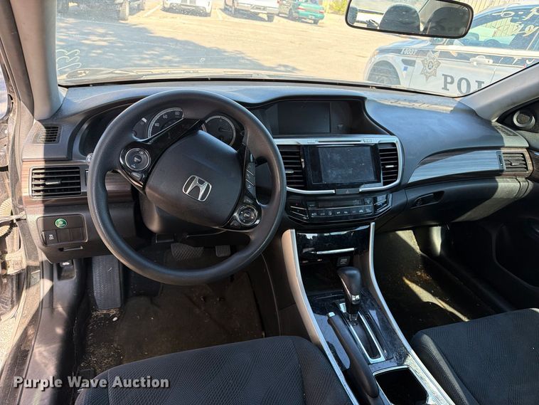 image for item FB8923 2016 Honda Accord 