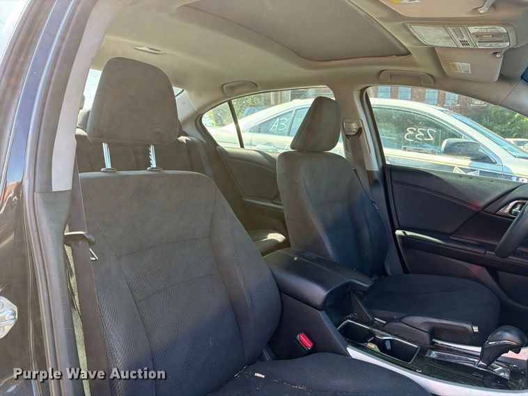 image for item FB8923 2016 Honda Accord 