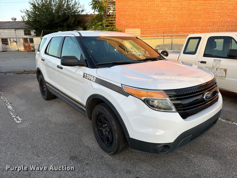 image for item FB8925 2013 Ford Explorer Police Interceptor SUV