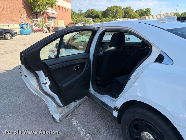 image for item FB8926 2014 Ford Taurus Police Interceptor 