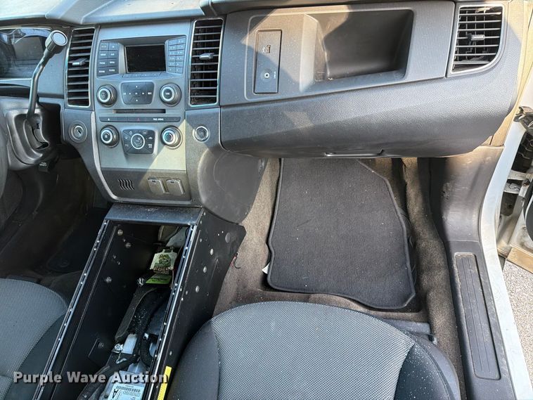 image for item FB8926 2014 Ford Taurus Police Interceptor 