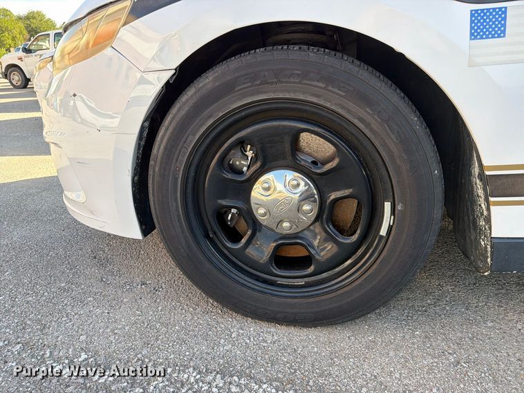 image for item FB8926 2014 Ford Taurus Police Interceptor 