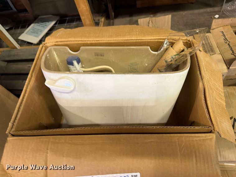 image for item FB8927 Household items
