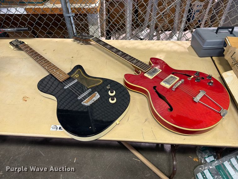 image for item FB8929 (2) electric guitars