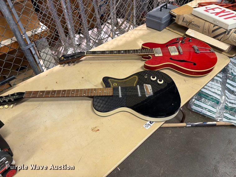 image for item FB8929 (2) electric guitars