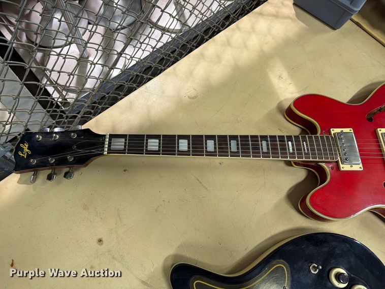 image for item FB8929 (2) electric guitars