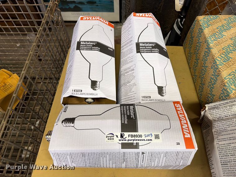 image for item FB8930 (9) Sylvania Metalarc light bulbs