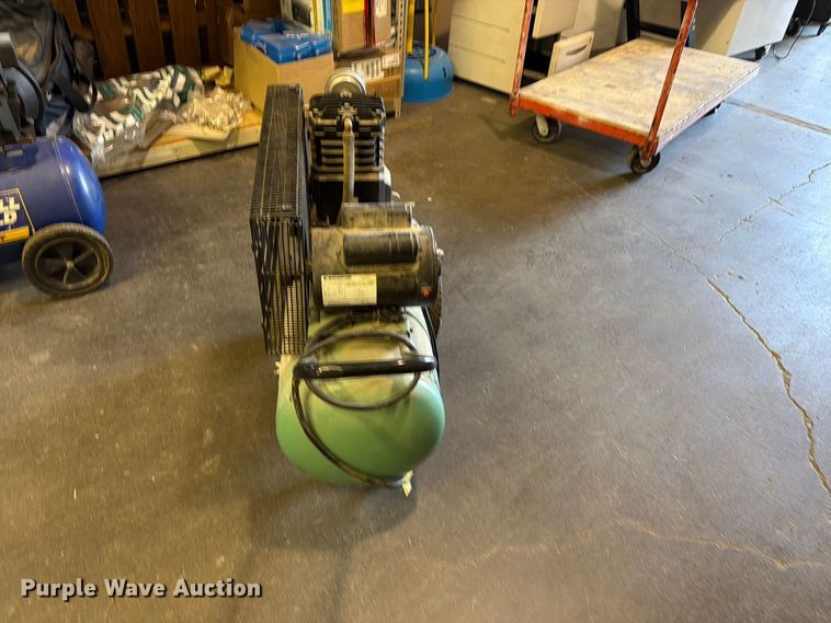 image for item FB8934 Speedaire 1NNF6 air compressor
