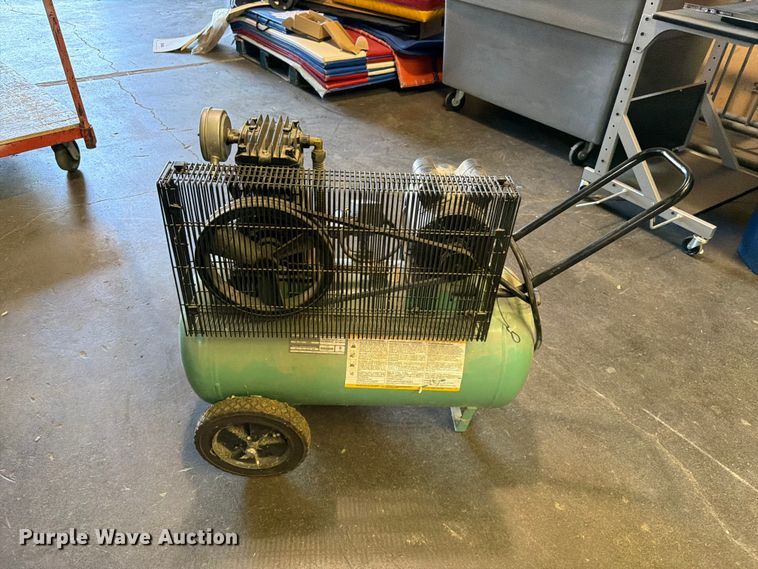 image for item FB8934 Speedaire 1NNF6 air compressor