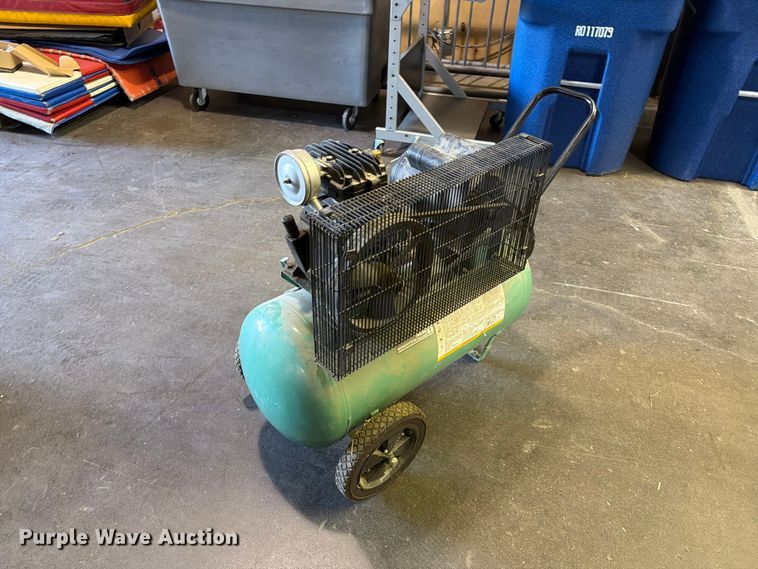 image for item FB8934 Speedaire 1NNF6 air compressor