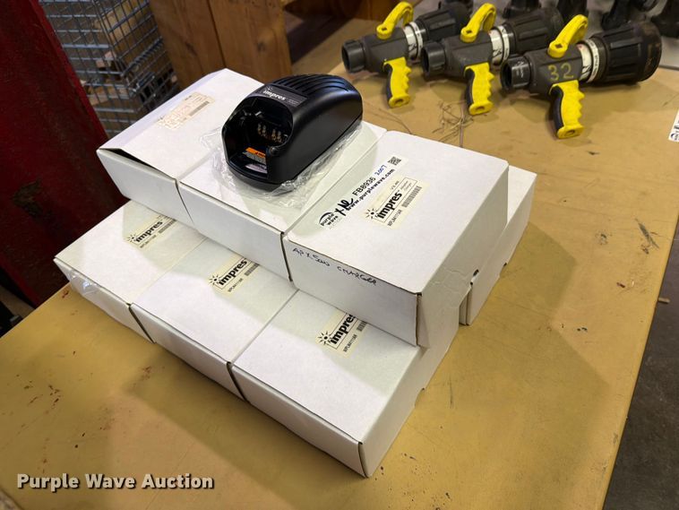 image for item FB8936 (9) Impres chargers