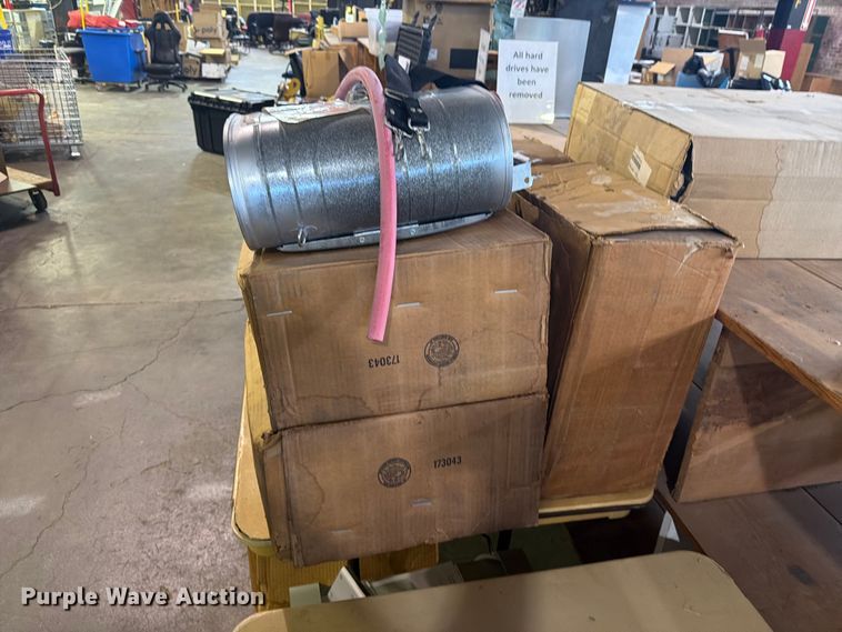 image for item FB8939 (5) Wildfire Pacific galvanized backpack firefighting pump