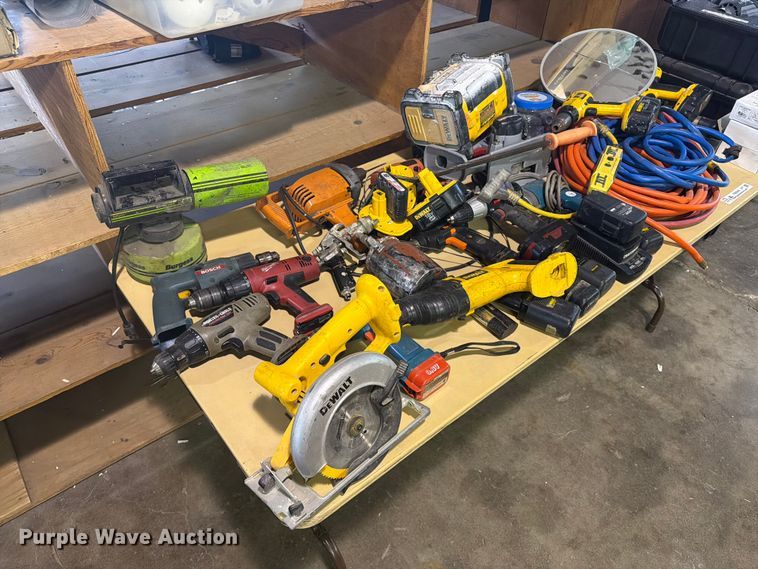 image for item FB8946 Tools