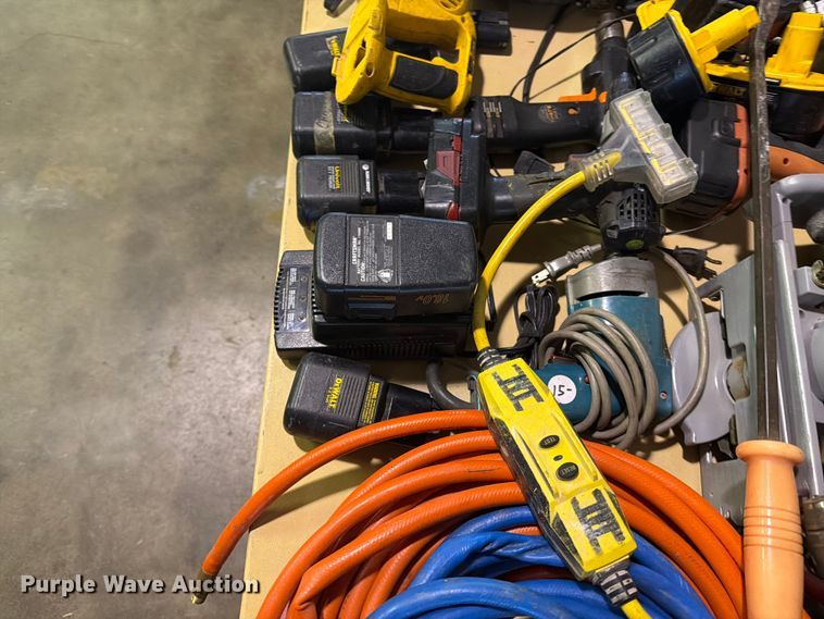 image for item FB8946 Tools