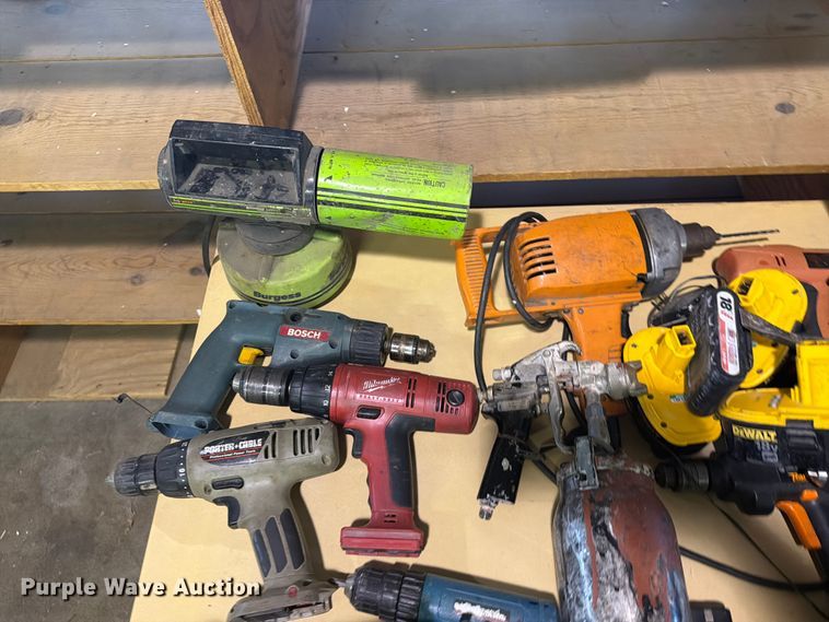 image for item FB8946 Tools