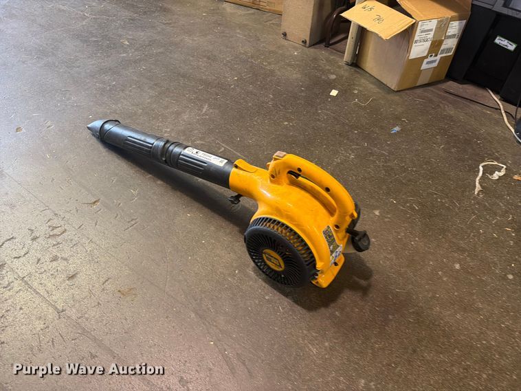 image for item FB8948 Poulan Pro BVM200 leaf blower