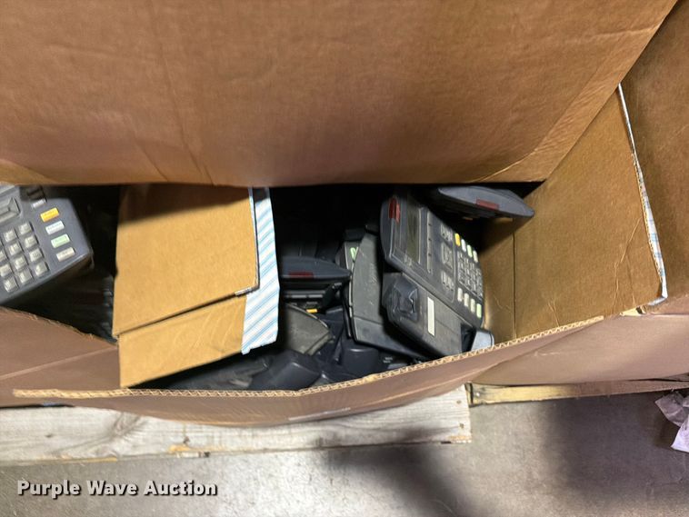 image for item FB8949 (5) pallets of phones