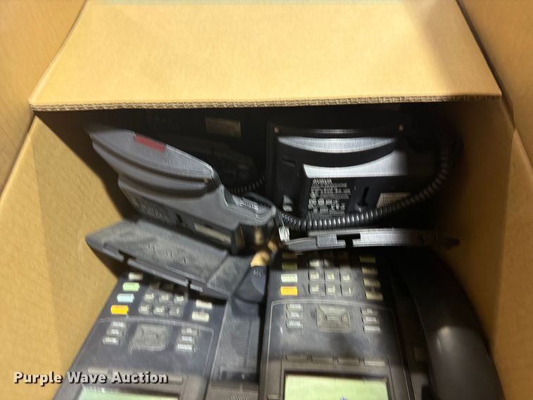 image for item FB8949 (5) pallets of phones