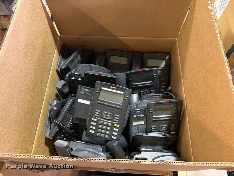 image for item FB8949 (5) pallets of phones