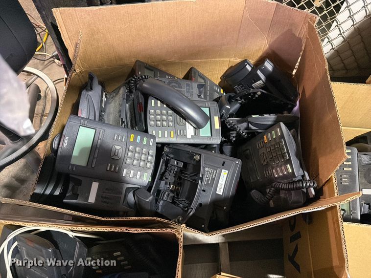 image for item FB8949 (5) pallets of phones