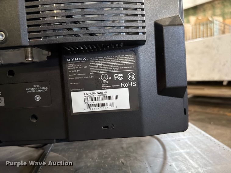 image for item FB8957 (3) TVs