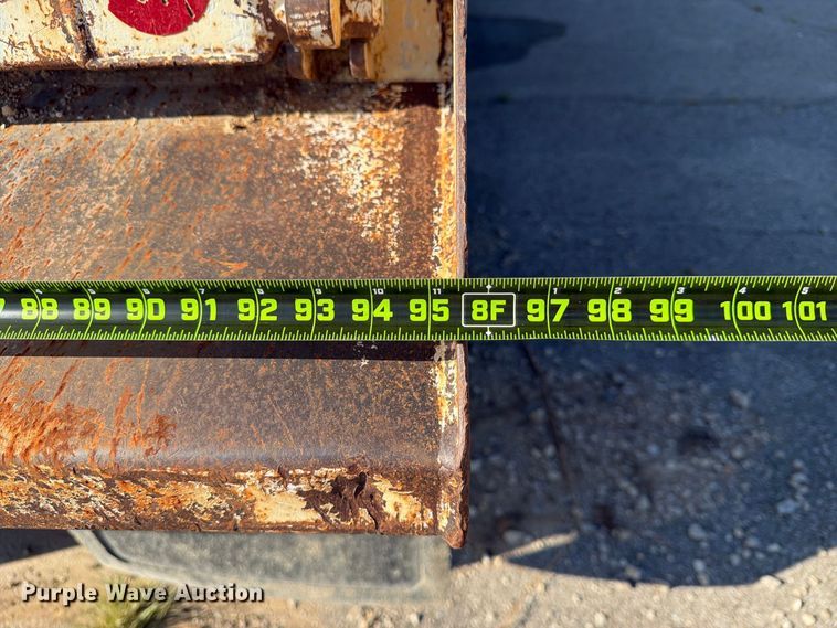 image for item FB8958 2011 International WorkStar 7400 dump truck