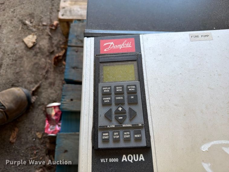 image for item FB8959 (4) Danfoss VLT 8000 variable frequency drives