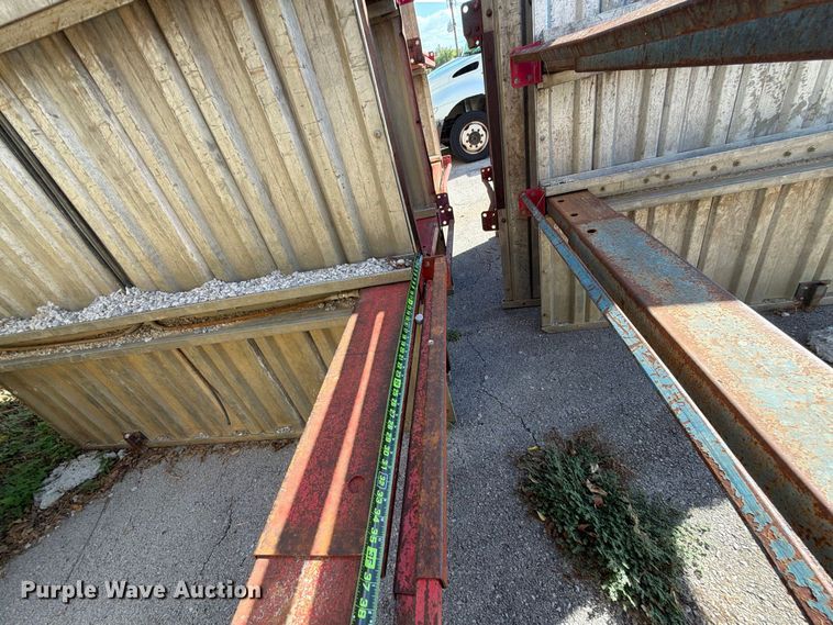 image for item FB8961 Approximately (8) trench boxes