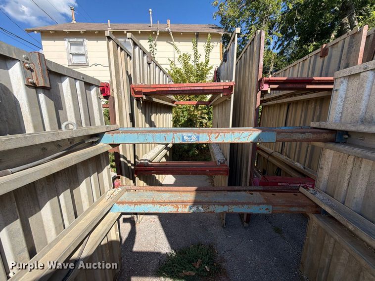 image for item FB8961 Approximately (8) trench boxes