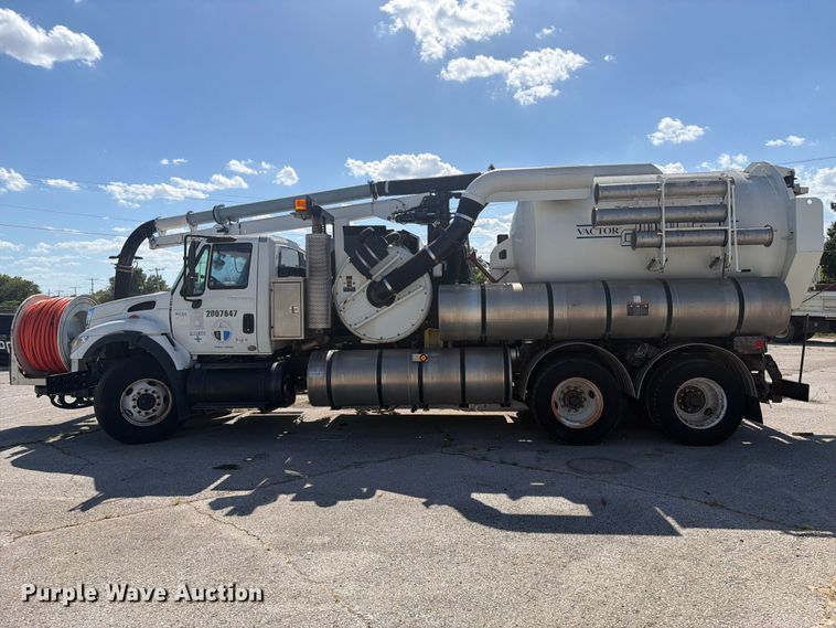 image for item FB8963 2007 International WorkStar 7400 sewer jetter truck