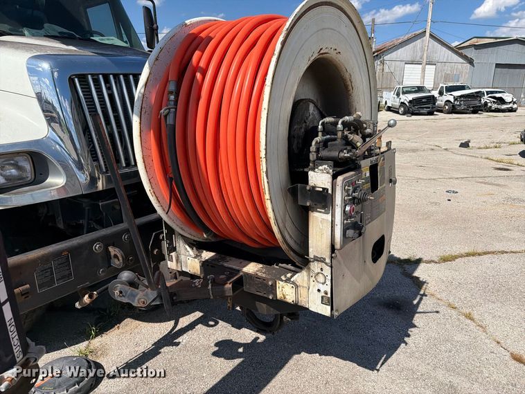 image for item FB8963 2007 International WorkStar 7400 sewer jetter truck