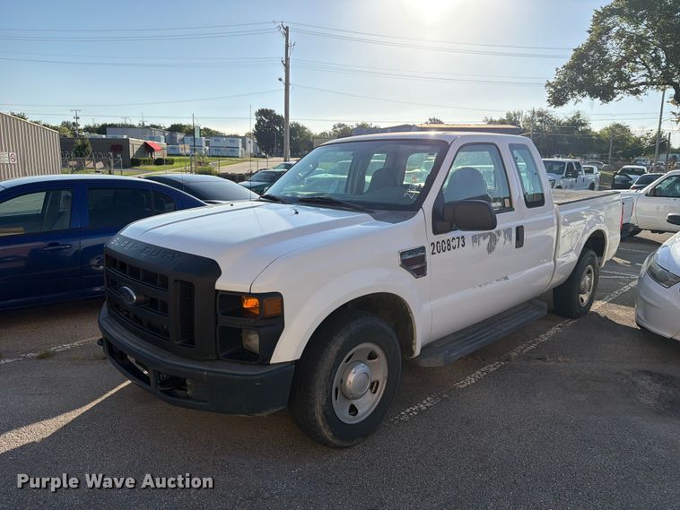 2008 Ford F250 Super Duty Ext. Cab pickup truck